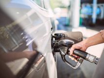 Бензин А-95 подорожчав до 90,04 грн/л, дизель виріс на 41 копійку