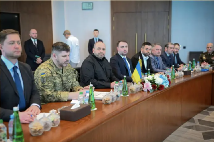 Буданов відхилив пропозицію про газовий транзит через Україну