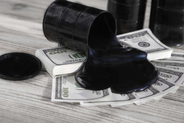 Ціна Brent перевищила $115 після атаки на нафтозавод у Саудівській Аравії